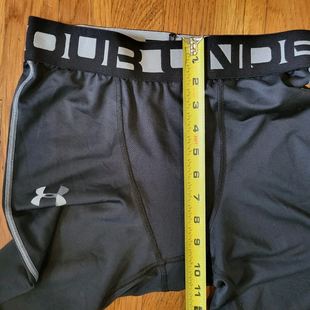 Under Armour Youth Small Boys Long Compression Leggings Black Athletic Base Laye